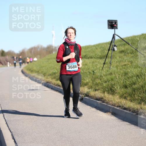 06.04.2025 - 44. Internationalen Wilhelmsburger Insellauf Jannik Wohlers http://msf.ph/oto/7617715 06.04.2025 09:44:24 Laufen 3686 meine-sportfotos.de