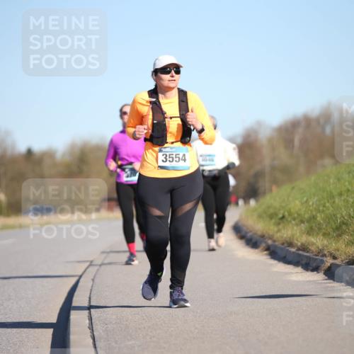 06.04.2025 - 44. Internationalen Wilhelmsburger Insellauf Jannik Wohlers http://msf.ph/oto/7617769 06.04.2025 09:44:57 Laufen 3554 meine-sportfotos.de