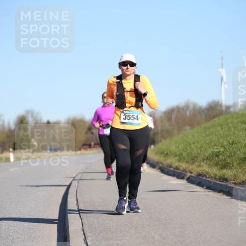 06.04.2025 - 44. Internationalen Wilhelmsburger Insellauf Jannik Wohlers http://msf.ph/oto/7617783 06.04.2025 09:44:59 Laufen 3554 meine-sportfotos.de