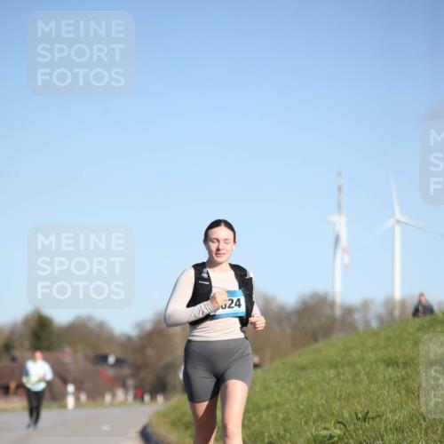 06.04.2025 - 44. Internationalen Wilhelmsburger Insellauf Jannik Wohlers http://msf.ph/oto/7617842 06.04.2025 09:45:10 Laufen 24 meine-sportfotos.de