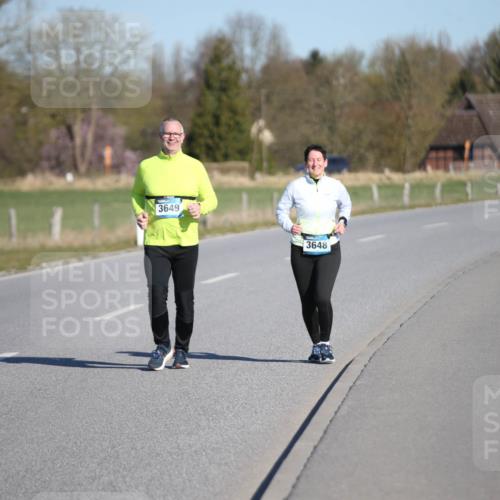 06.04.2025 - 44. Internationalen Wilhelmsburger Insellauf Jannik Wohlers http://msf.ph/oto/7617859 06.04.2025 09:45:19 Laufen 3649, 3648 meine-sportfotos.de
