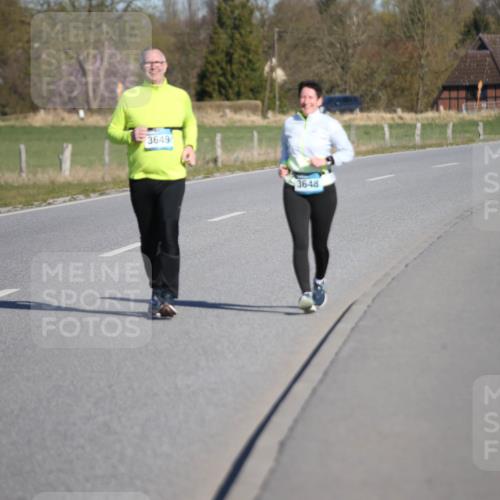 06.04.2025 - 44. Internationalen Wilhelmsburger Insellauf Jannik Wohlers http://msf.ph/oto/7617867 06.04.2025 09:45:19 Laufen 3649, 3648 meine-sportfotos.de