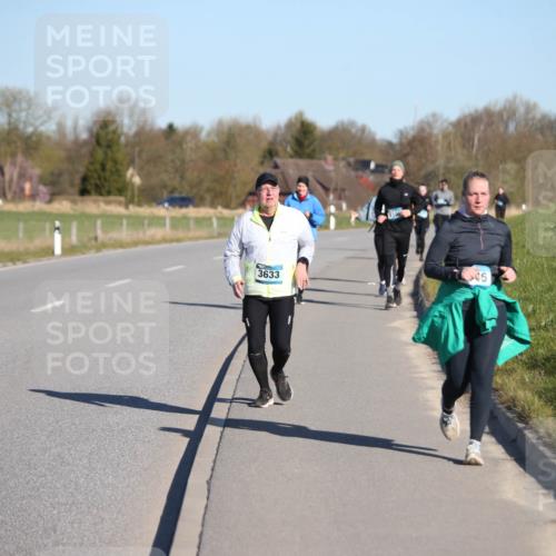 06.04.2025 - 44. Internationalen Wilhelmsburger Insellauf Jannik Wohlers http://msf.ph/oto/7617907 06.04.2025 09:45:41 Laufen 3633 meine-sportfotos.de