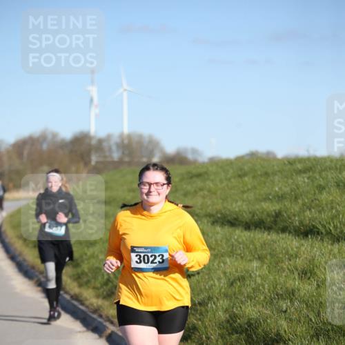 06.04.2025 - 44. Internationalen Wilhelmsburger Insellauf Jannik Wohlers http://msf.ph/oto/7618002 06.04.2025 09:45:58 Laufen 3023 meine-sportfotos.de