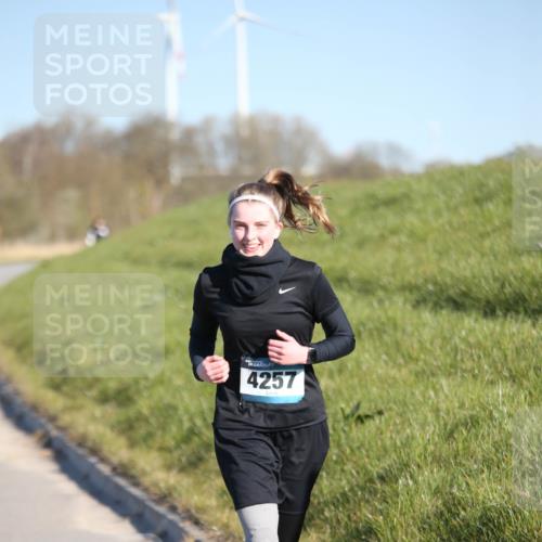 06.04.2025 - 44. Internationalen Wilhelmsburger Insellauf Jannik Wohlers http://msf.ph/oto/7618029 06.04.2025 09:46:00 Laufen 4257 meine-sportfotos.de