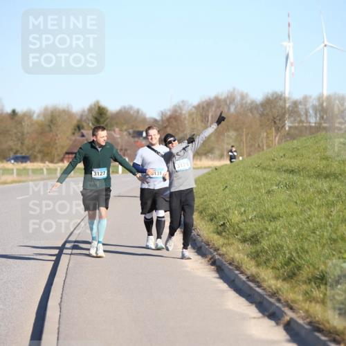 06.04.2025 - 44. Internationalen Wilhelmsburger Insellauf Jannik Wohlers http://msf.ph/oto/7618066 06.04.2025 09:46:05 Laufen 3127, 131, 3128 meine-sportfotos.de