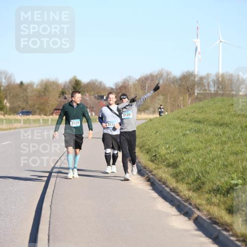 06.04.2025 - 44. Internationalen Wilhelmsburger Insellauf Jannik Wohlers http://msf.ph/oto/7618074 06.04.2025 09:46:05 Laufen 3127, 3131, 3128 meine-sportfotos.de