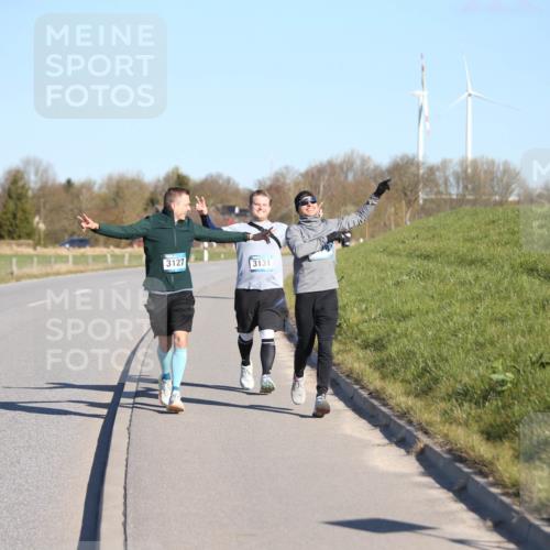 06.04.2025 - 44. Internationalen Wilhelmsburger Insellauf Jannik Wohlers http://msf.ph/oto/7618096 06.04.2025 09:46:07 Laufen 3127, 3131 meine-sportfotos.de