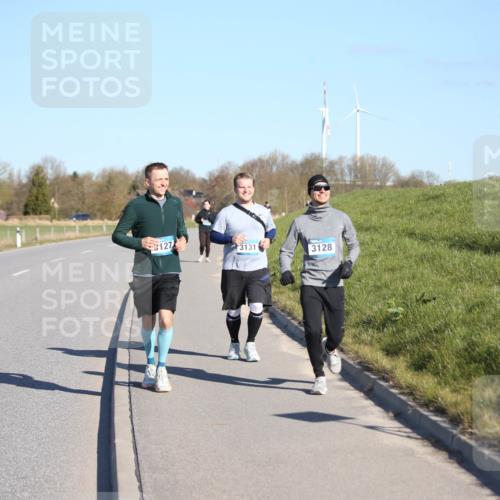 06.04.2025 - 44. Internationalen Wilhelmsburger Insellauf Jannik Wohlers http://msf.ph/oto/7618116 06.04.2025 09:46:09 Laufen 127, 3131, 3128 meine-sportfotos.de