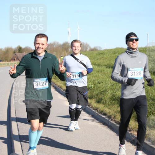 06.04.2025 - 44. Internationalen Wilhelmsburger Insellauf Jannik Wohlers http://msf.ph/oto/7618130 06.04.2025 09:46:11 Laufen 3127, 3131, 3128 meine-sportfotos.de