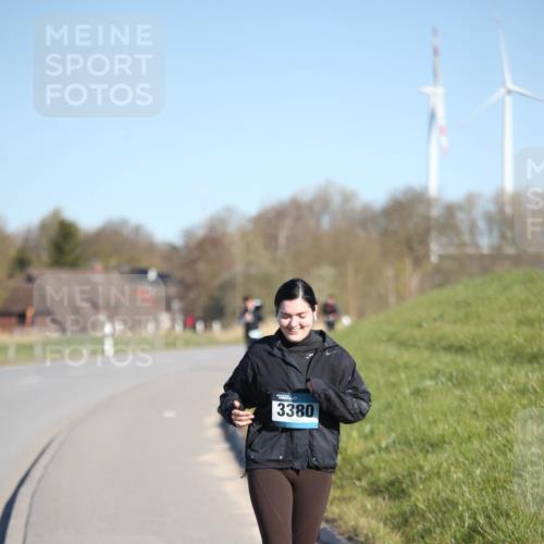06.04.2025 - 44. Internationalen Wilhelmsburger Insellauf Jannik Wohlers http://msf.ph/oto/7618161 06.04.2025 09:46:21 Laufen 3380 meine-sportfotos.de
