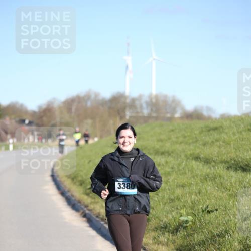 06.04.2025 - 44. Internationalen Wilhelmsburger Insellauf Jannik Wohlers http://msf.ph/oto/7618174 06.04.2025 09:46:23 Laufen 3380 meine-sportfotos.de