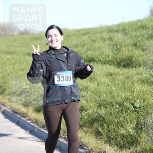 06.04.2025 - 44. Internationalen Wilhelmsburger Insellauf Jannik Wohlers http://msf.ph/oto/7618185 06.04.2025 09:46:24 Laufen 3380 meine-sportfotos.de