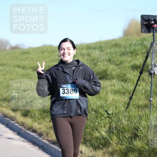 06.04.2025 - 44. Internationalen Wilhelmsburger Insellauf Jannik Wohlers http://msf.ph/oto/7618196 06.04.2025 09:46:25 Laufen 3380 meine-sportfotos.de