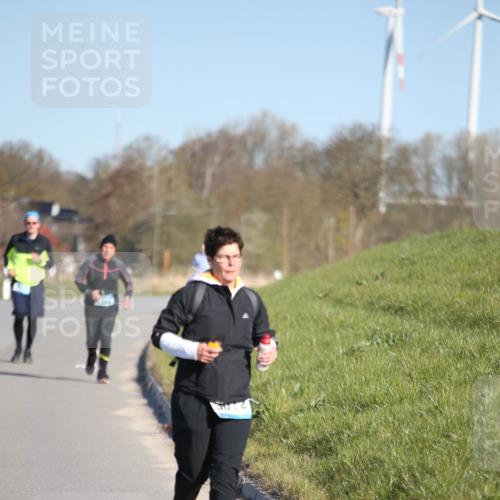 06.04.2025 - 44. Internationalen Wilhelmsburger Insellauf Jannik Wohlers http://msf.ph/oto/7618200 06.04.2025 09:46:47 Laufen  meine-sportfotos.de