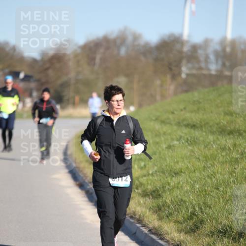 06.04.2025 - 44. Internationalen Wilhelmsburger Insellauf Jannik Wohlers http://msf.ph/oto/7618204 06.04.2025 09:46:48 Laufen 8072 meine-sportfotos.de