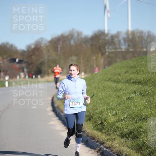 06.04.2025 - 44. Internationalen Wilhelmsburger Insellauf Jannik Wohlers http://msf.ph/oto/7618312 06.04.2025 09:47:15 Laufen 3677 meine-sportfotos.de
