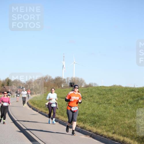06.04.2025 - 44. Internationalen Wilhelmsburger Insellauf Jannik Wohlers http://msf.ph/oto/7618381 06.04.2025 09:48:17 Laufen 4317, 4551 meine-sportfotos.de