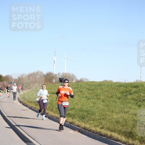 06.04.2025 - 44. Internationalen Wilhelmsburger Insellauf Jannik Wohlers http://msf.ph/oto/7618385 06.04.2025 09:48:17 Laufen 4551 meine-sportfotos.de