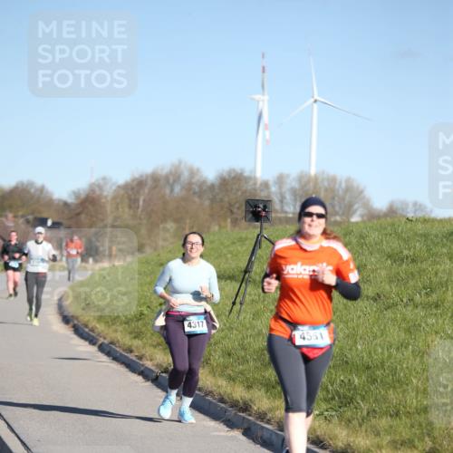06.04.2025 - 44. Internationalen Wilhelmsburger Insellauf Jannik Wohlers http://msf.ph/oto/7618389 06.04.2025 09:48:18 Laufen 4317, 4551 meine-sportfotos.de
