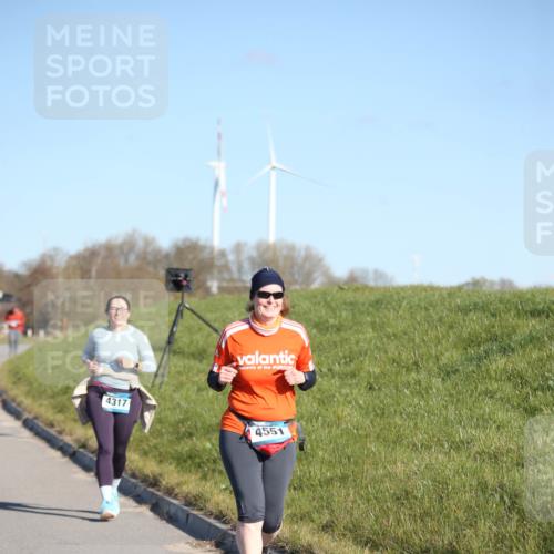 06.04.2025 - 44. Internationalen Wilhelmsburger Insellauf Jannik Wohlers http://msf.ph/oto/7618395 06.04.2025 09:48:19 Laufen 4317, 4551 meine-sportfotos.de