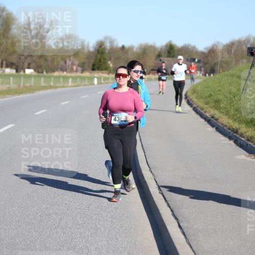 06.04.2025 - 44. Internationalen Wilhelmsburger Insellauf Jannik Wohlers http://msf.ph/oto/7618436 06.04.2025 09:48:23 Laufen 4309 meine-sportfotos.de