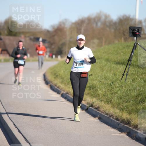 06.04.2025 - 44. Internationalen Wilhelmsburger Insellauf Jannik Wohlers http://msf.ph/oto/7618474 06.04.2025 09:48:27 Laufen 3180 meine-sportfotos.de