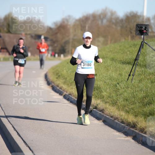 06.04.2025 - 44. Internationalen Wilhelmsburger Insellauf Jannik Wohlers http://msf.ph/oto/7618478 06.04.2025 09:48:27 Laufen 3180 meine-sportfotos.de