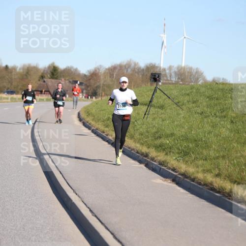 06.04.2025 - 44. Internationalen Wilhelmsburger Insellauf Jannik Wohlers http://msf.ph/oto/7618493 06.04.2025 09:48:28 Laufen 3180 meine-sportfotos.de