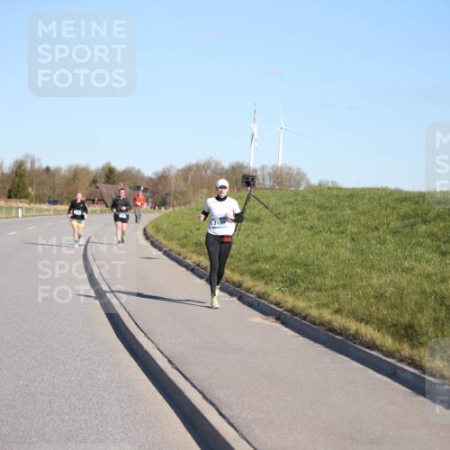 06.04.2025 - 44. Internationalen Wilhelmsburger Insellauf Jannik Wohlers http://msf.ph/oto/7618502 06.04.2025 09:48:29 Laufen 3180 meine-sportfotos.de