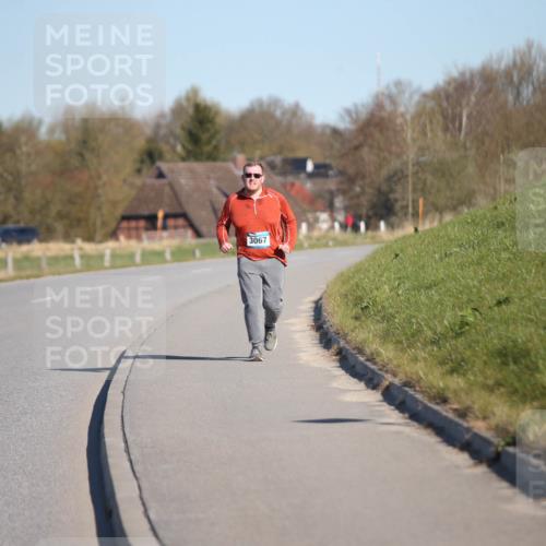 06.04.2025 - 44. Internationalen Wilhelmsburger Insellauf Jannik Wohlers http://msf.ph/oto/7618587 06.04.2025 09:48:44 Laufen 3067 meine-sportfotos.de