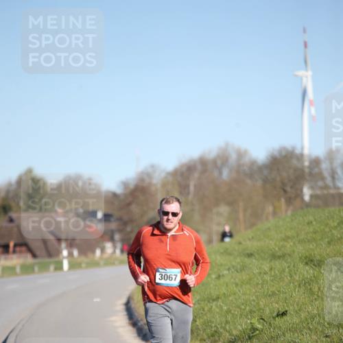 06.04.2025 - 44. Internationalen Wilhelmsburger Insellauf Jannik Wohlers http://msf.ph/oto/7618602 06.04.2025 09:48:49 Laufen 3067 meine-sportfotos.de