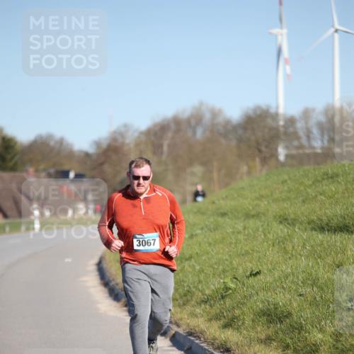 06.04.2025 - 44. Internationalen Wilhelmsburger Insellauf Jannik Wohlers http://msf.ph/oto/7618608 06.04.2025 09:48:49 Laufen 3067 meine-sportfotos.de
