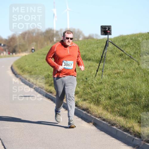 06.04.2025 - 44. Internationalen Wilhelmsburger Insellauf Jannik Wohlers http://msf.ph/oto/7618625 06.04.2025 09:48:51 Laufen 3067 meine-sportfotos.de