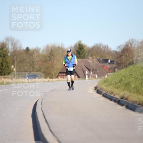 06.04.2025 - 44. Internationalen Wilhelmsburger Insellauf Jannik Wohlers http://msf.ph/oto/7618667 06.04.2025 09:49:44 Laufen 30 meine-sportfotos.de