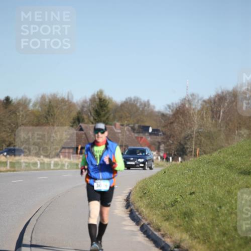 06.04.2025 - 44. Internationalen Wilhelmsburger Insellauf Jannik Wohlers http://msf.ph/oto/7618696 06.04.2025 09:49:52 Laufen 3036 meine-sportfotos.de