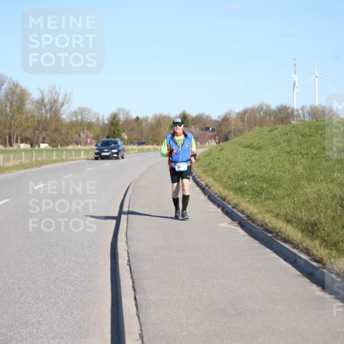 06.04.2025 - 44. Internationalen Wilhelmsburger Insellauf Jannik Wohlers http://msf.ph/oto/7618703 06.04.2025 09:49:56 Laufen 303 meine-sportfotos.de