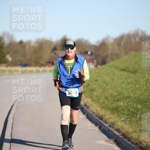 06.04.2025 - 44. Internationalen Wilhelmsburger Insellauf Jannik Wohlers http://msf.ph/oto/7618709 06.04.2025 09:49:57 Laufen 3036 meine-sportfotos.de