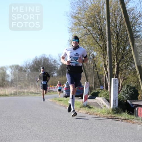 06.04.2025 - 44. Internationalen Wilhelmsburger Insellauf Jannik Wohlers http://msf.ph/oto/7619101 06.04.2025 10:00:33 Laufen 4052 meine-sportfotos.de