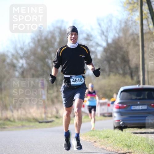 06.04.2025 - 44. Internationalen Wilhelmsburger Insellauf Jannik Wohlers http://msf.ph/oto/7619112 06.04.2025 10:00:34 Laufen 4618 meine-sportfotos.de