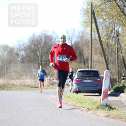 06.04.2025 - 44. Internationalen Wilhelmsburger Insellauf Jannik Wohlers http://msf.ph/oto/7619158 06.04.2025 10:01:05 Laufen 318, 4321 meine-sportfotos.de