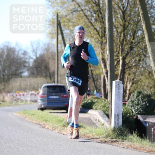 06.04.2025 - 44. Internationalen Wilhelmsburger Insellauf Jannik Wohlers http://msf.ph/oto/7619197 06.04.2025 10:01:15 Laufen 3399 meine-sportfotos.de
