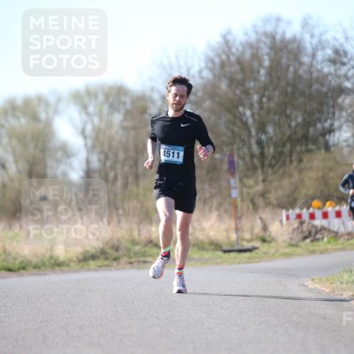 06.04.2025 - 44. Internationalen Wilhelmsburger Insellauf Jannik Wohlers http://msf.ph/oto/7619209 06.04.2025 10:01:28 Laufen 4511 meine-sportfotos.de