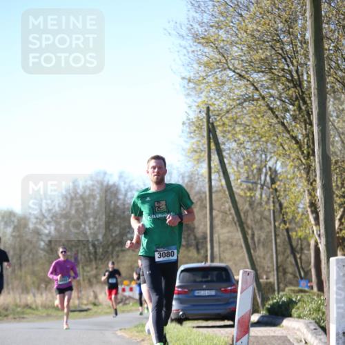 06.04.2025 - 44. Internationalen Wilhelmsburger Insellauf Jannik Wohlers http://msf.ph/oto/7619351 06.04.2025 10:01:58 Laufen 3080, 44731, 4321 meine-sportfotos.de