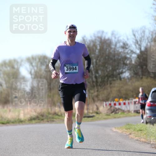 06.04.2025 - 44. Internationalen Wilhelmsburger Insellauf Jannik Wohlers http://msf.ph/oto/7619823 06.04.2025 10:04:19 Laufen 3994 meine-sportfotos.de
