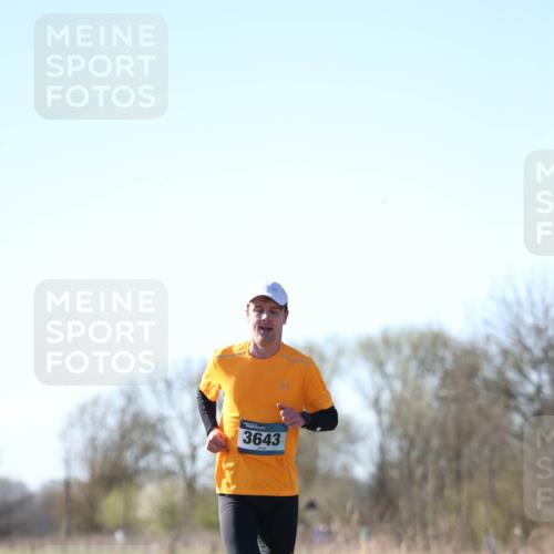 06.04.2025 - 44. Internationalen Wilhelmsburger Insellauf Jannik Wohlers http://msf.ph/oto/7619962 06.04.2025 10:05:08 Laufen 3643 meine-sportfotos.de