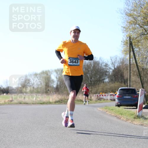 06.04.2025 - 44. Internationalen Wilhelmsburger Insellauf Jannik Wohlers http://msf.ph/oto/7619992 06.04.2025 10:05:11 Laufen 3643 meine-sportfotos.de