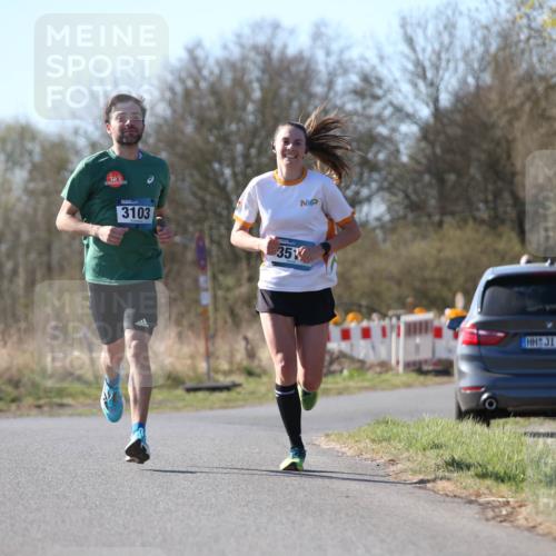 06.04.2025 - 44. Internationalen Wilhelmsburger Insellauf Jannik Wohlers http://msf.ph/oto/7620032 06.04.2025 10:05:27 Laufen 3103, 35, 31, 4321 meine-sportfotos.de