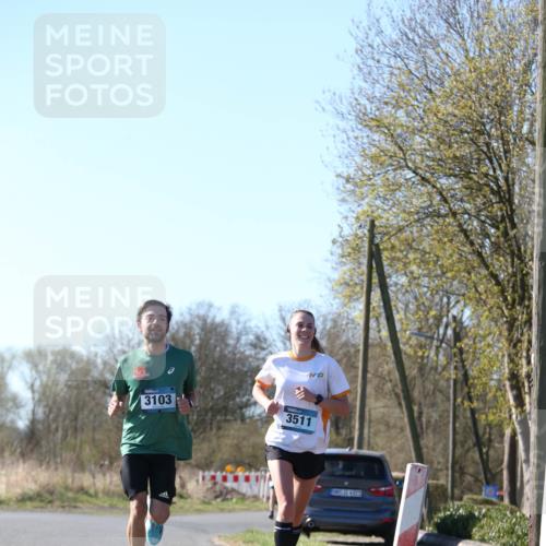 06.04.2025 - 44. Internationalen Wilhelmsburger Insellauf Jannik Wohlers http://msf.ph/oto/7620045 06.04.2025 10:05:29 Laufen 3103, 3511, 1426, 31, 6323 meine-sportfotos.de