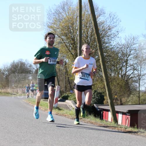 06.04.2025 - 44. Internationalen Wilhelmsburger Insellauf Jannik Wohlers http://msf.ph/oto/7620079 06.04.2025 10:05:30 Laufen 3103, 3511 meine-sportfotos.de